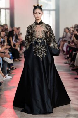 Elie Saab осень-зима 2019/2020 (85465-Elie-Saab-FW-2020- 15.jpg)